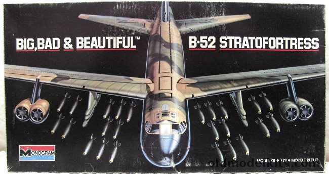 Monogram 1/72 B-52 Stratofortress - With Two DB Conversions Early B-52G Sets - Big Bad and Beautiful Issue, 5709 plastic model kit